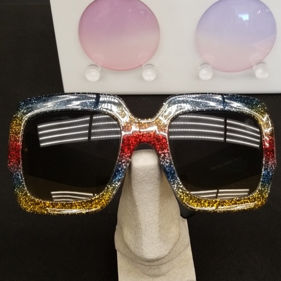 Sunglasses - Picture 3 of 3